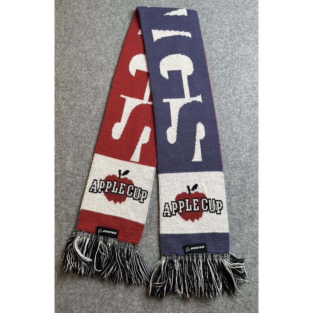 WSU Cougars/WA Huskies Apple Cup 2 Sided Boeing Winter Scarf 54” Long Sm Pulls